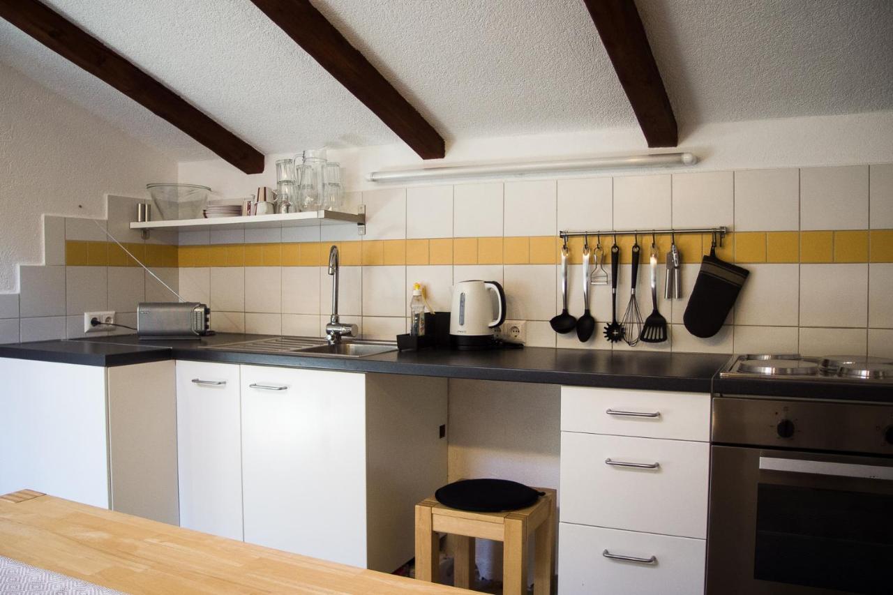 Riverside Apartment 塔兰兹 外观 照片